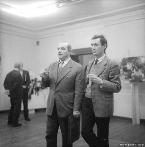 Станислав Ежи Лец и Веслав Боровски, Галерея Кривого Круга, Варшава, 1960, фото Тадеуш Рольке / Agencja Gazeta